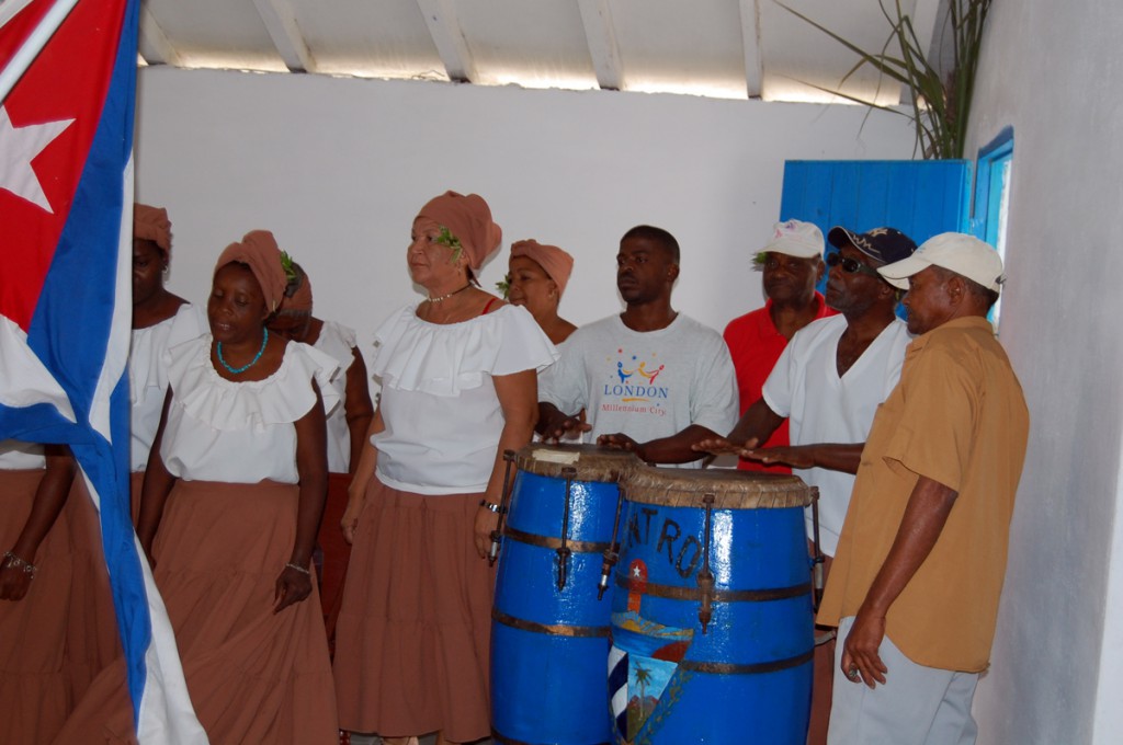 En el Cabildo de los Congos sonarán de nuevo los tambores de  Makuta en homenaje a un grande de la música cubana: Benny Moré. foto: Del autor