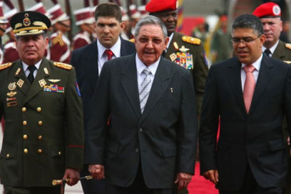 Llegó Raúl a Caracas