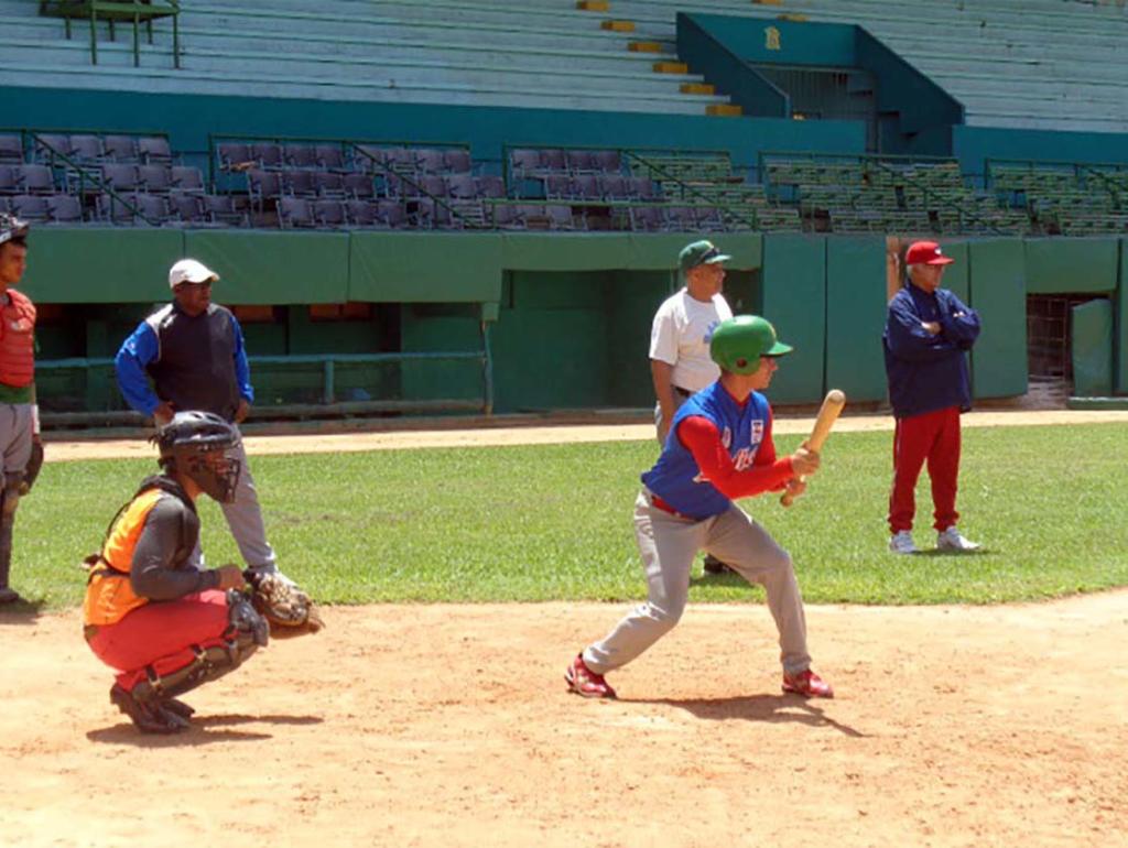 El equipo Sub-23 está integrado por once lanzadores, tres receptores, seis jugadores de cuadro y cinco jardineros. Foto: Eduardo González Martínez