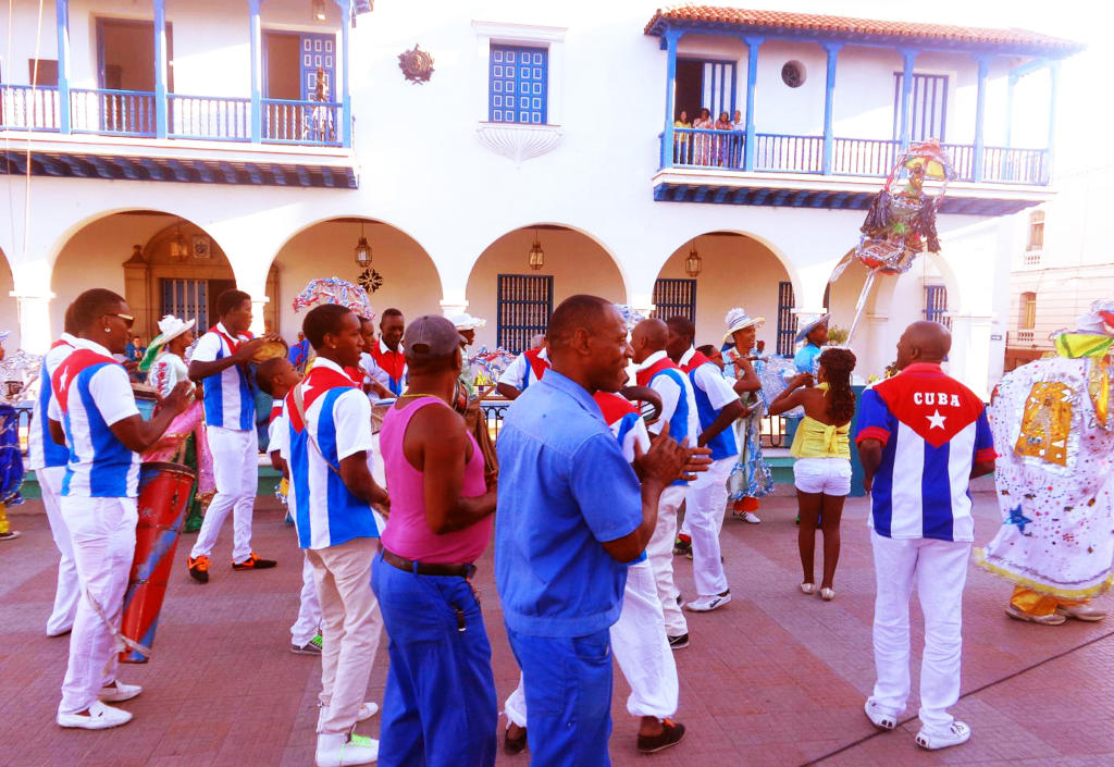 Red de carnavales del Caribe en Stgo