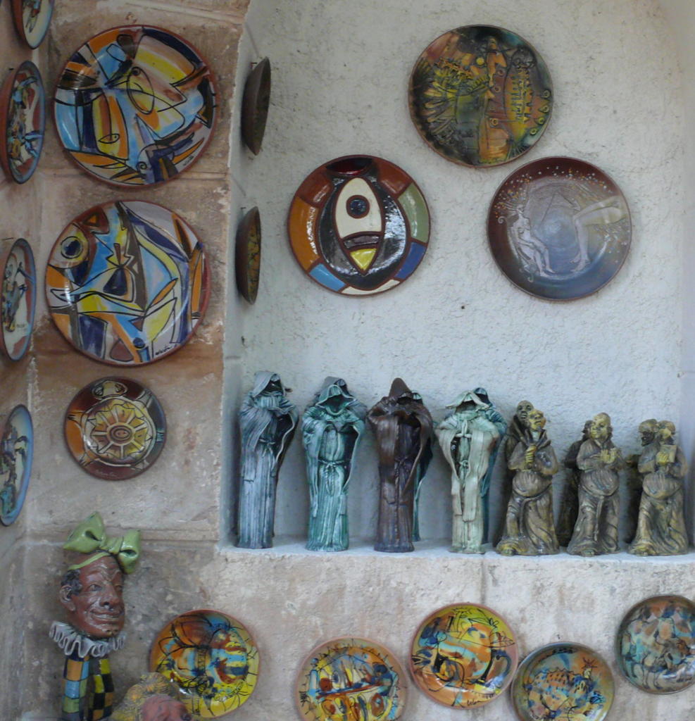 Cabe señalar el reconocimiento de Fiart a la cerámica artística matancera. Foto: Jorge Rivas