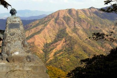 Jóvenes fiscales cubanos ascenderán al Pico Turquino