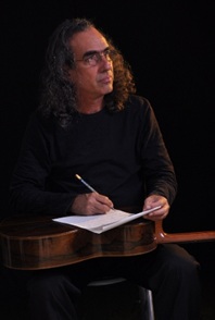 El guitarrista, compositor y profesor Eduardo Martín fue el invitado  del programa cultural, La Bella Cubana
