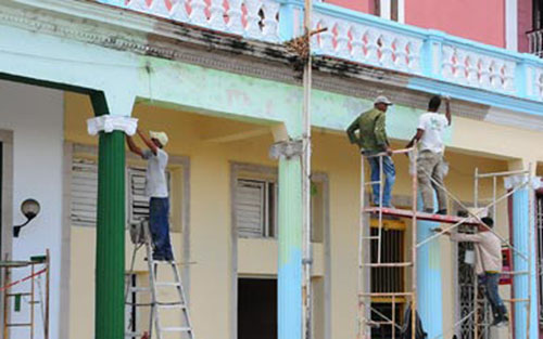 Morón cambia de imagen en homenaje al 26 de Julio. Foto: Nohema Diaz Muñoz