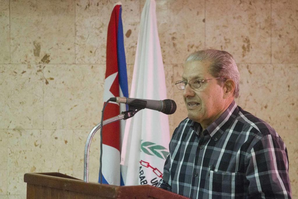 Alfredo Deriche, presidente de la Unión Árabe de Cuba, en el 37 Aniversario.