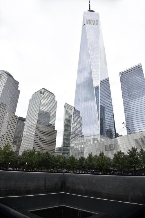 Zona Cero de Nueva York, nacida para recordar a las vícti-mas del 11 de septiembre de 2001.