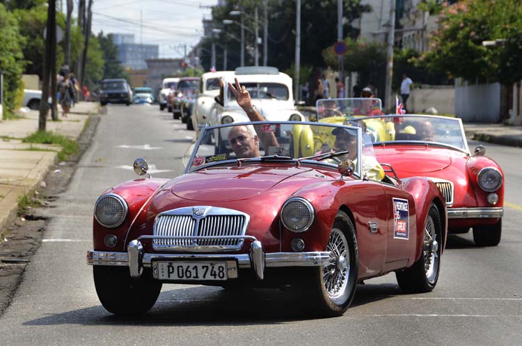 Autos Clásicos Británicos En La Habana Galería De Imágenes • Trabajadores 7485
