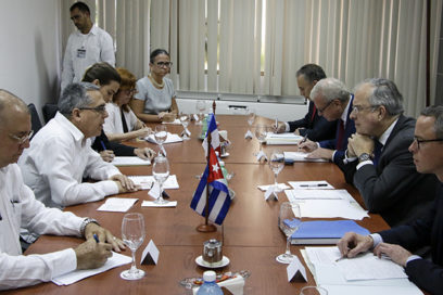 Consultas políticas entre Cuba y Francia (+Fotos)