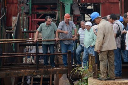 Machado Ventura chequea inversión de bioléctrica en Ciego de Avila