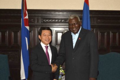 Recibió Esteban Lazo a canciller de Laos (+ Fotos)