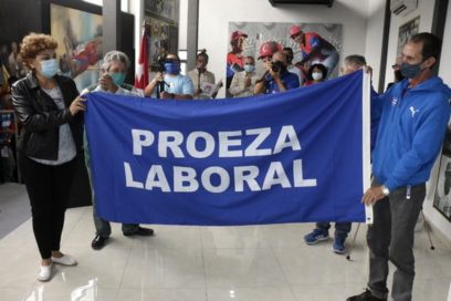 Jit luce otra medalla