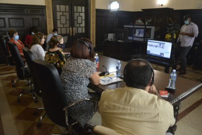 Intercambian diputados cubanos y europarlamentarios sobre el enfrentamiento a la COVID-19