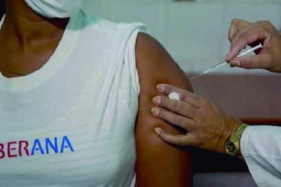 Prevén conocer en próxima semana la eficacia de dos dosis de Soberana 02 con refuerzo de Soberana Plus