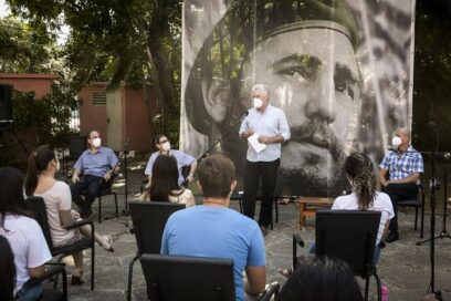 Tenemos una obra que defender, aseguró el Presidente cubano