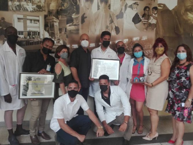 Premio Del Barrio A Universidad De Ciencias Médicas De La Habana • Trabajadores 0932