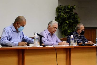 Preside Díaz-Canel plenaria de cooperativas y productores