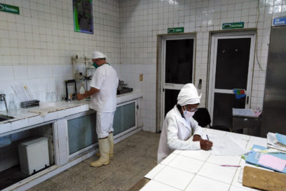 ¿Fábrica de lácteos hecha en Cuba?