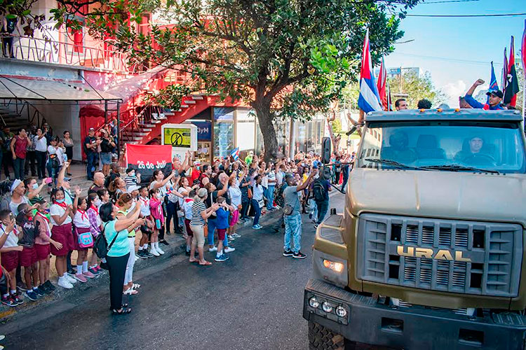 Caravana de la Libertad Homenaje infinito Fotos Trabajadores