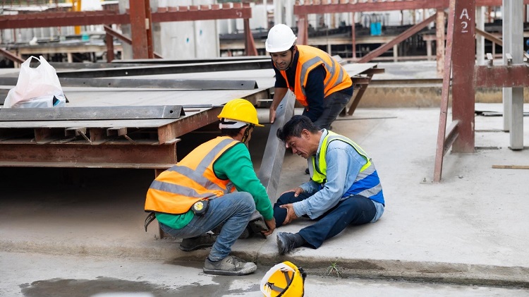 Los sindicatos y la prevención de los accidentes laborales • Trabajadores