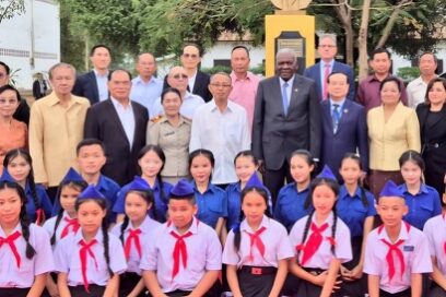 Concluye Esteban Lazo visita oficial a Laos