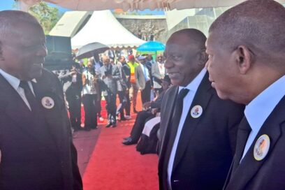 Intercambió  Lazo con autoridades de Namibia y participó en ceremonia de sepelio de Sam Nujoma